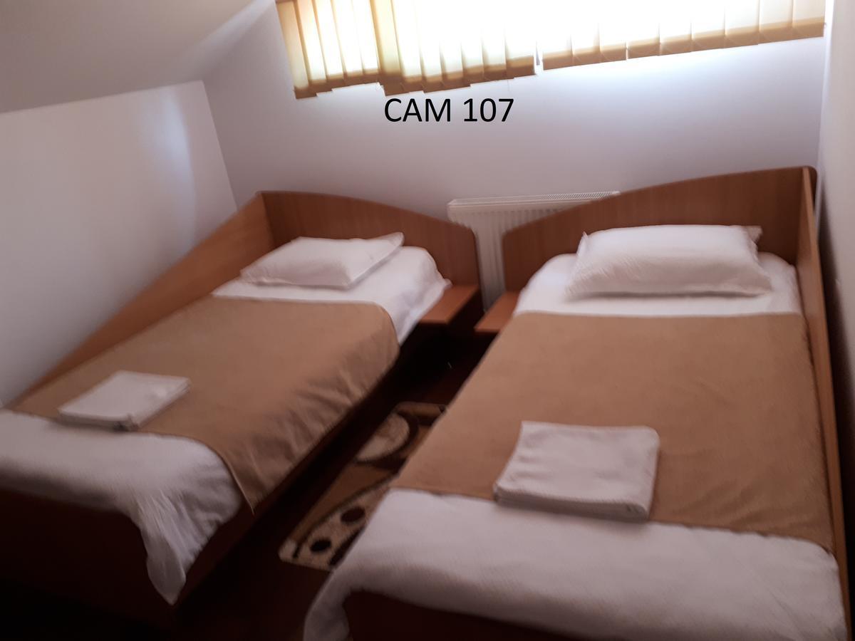 Гостьовий будинок Casa Cionca Джилеу Екстер'єр фото